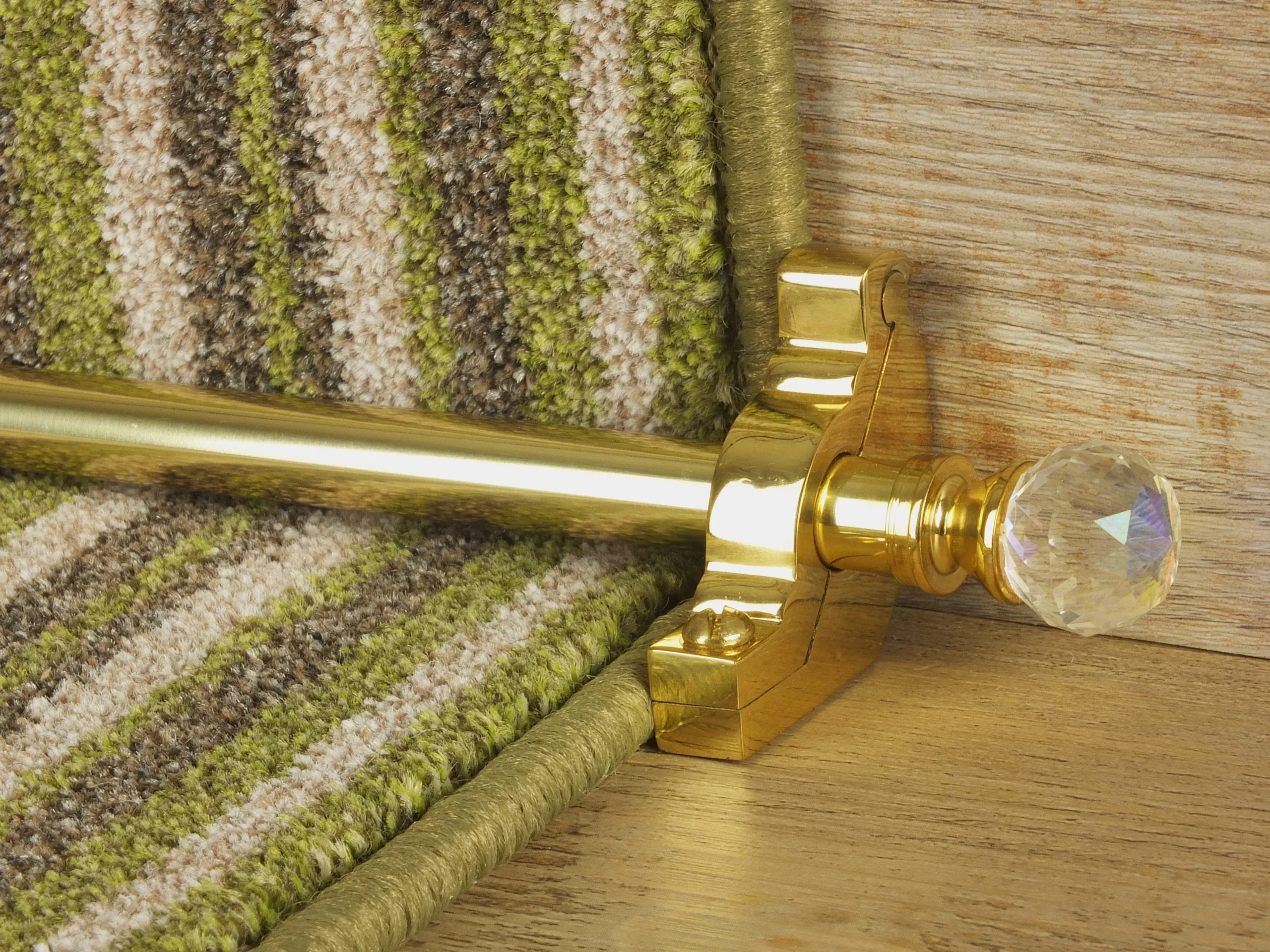 Crystal Rainbow - Polished Brass