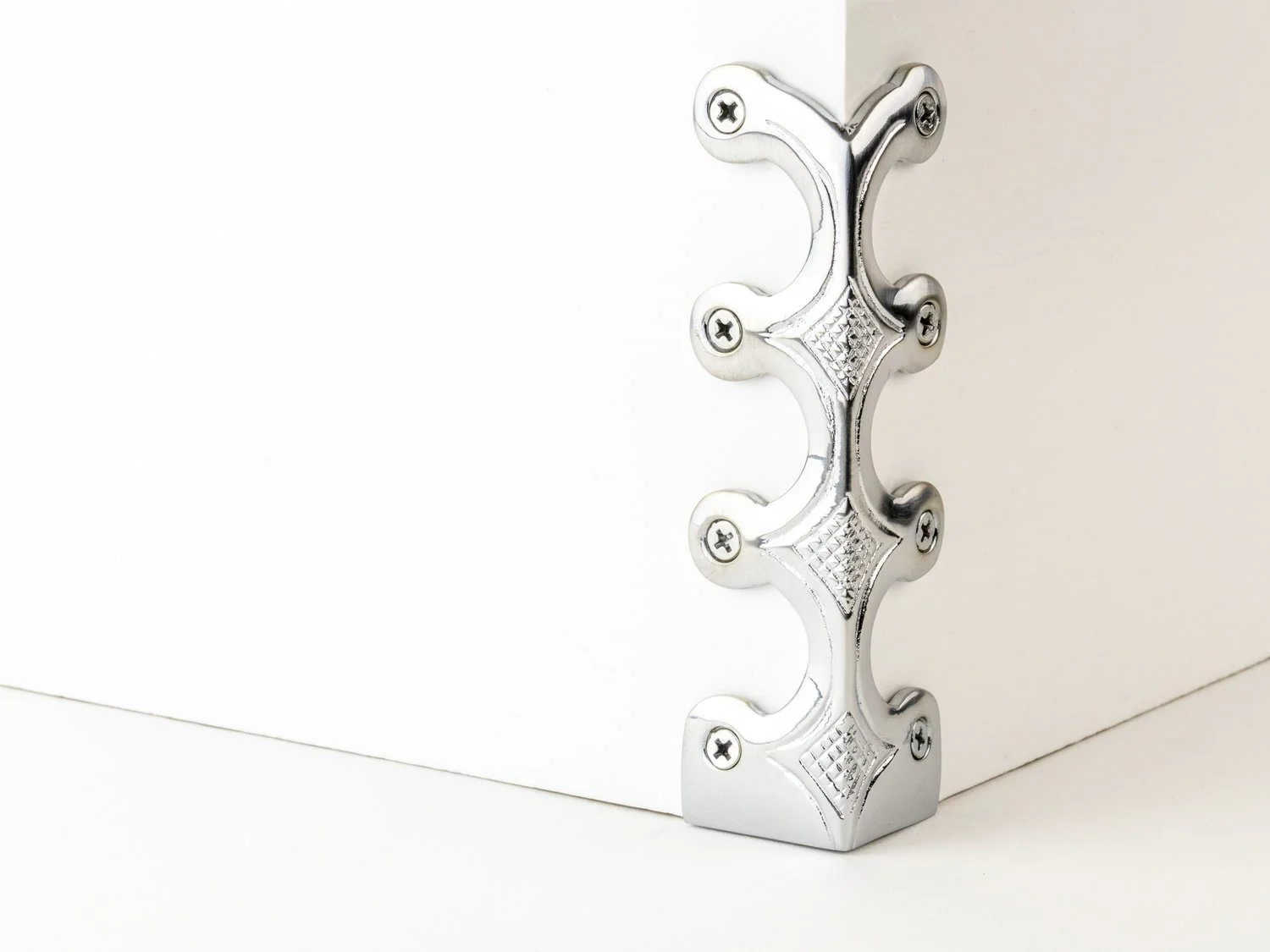 Skirting Skiffers - Brushed Chrome - Image 3